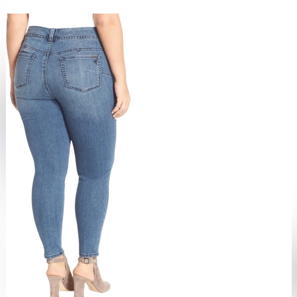 Melissa McCarthy x Seven 7 size 28W jeans pencil fit medium wash denimcore